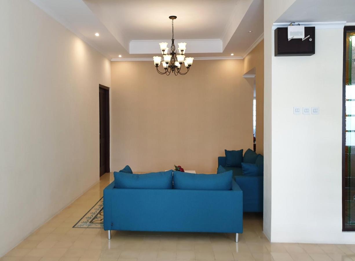 Malioboro Place Jogjacarta Exterior foto