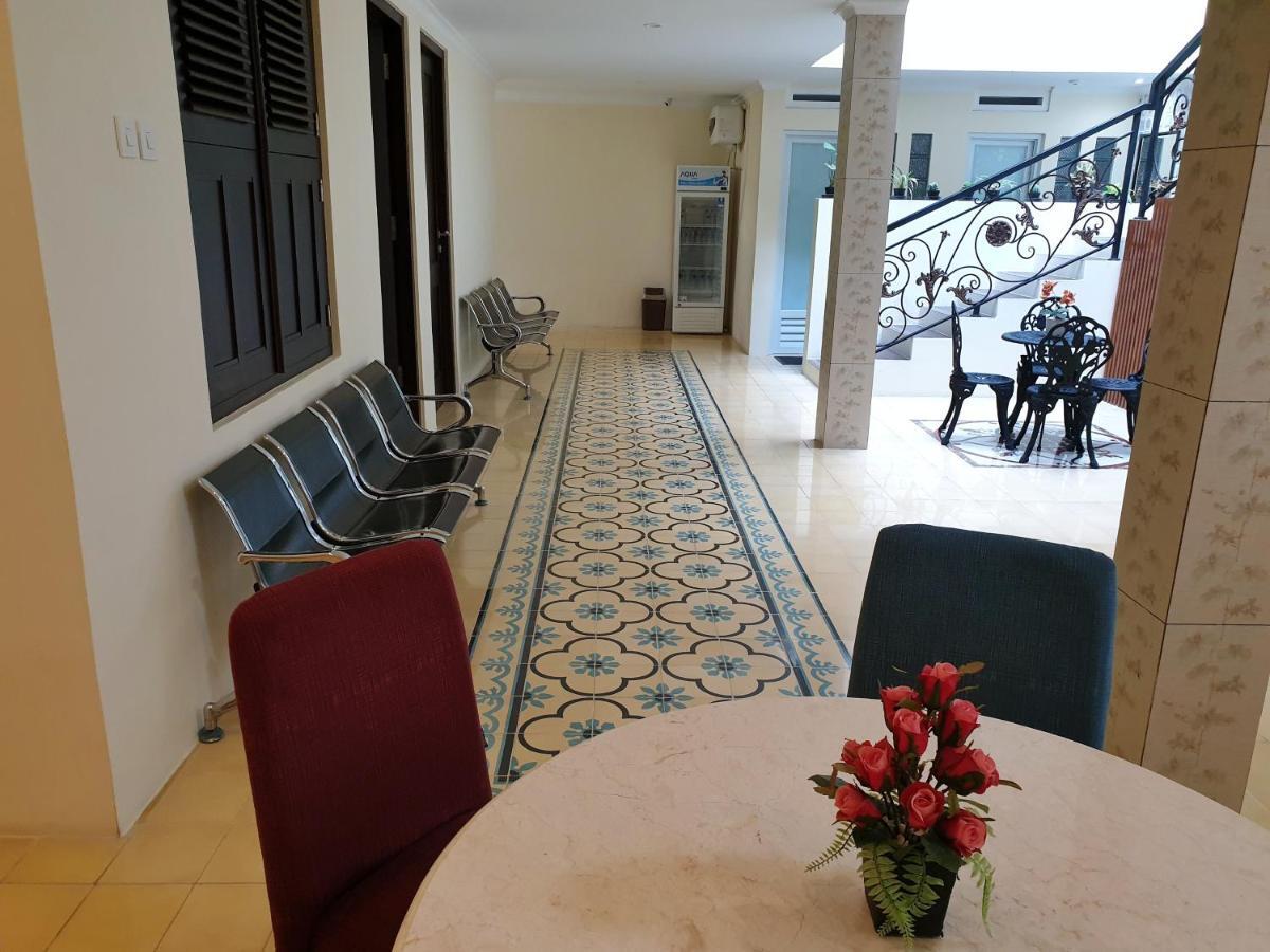 Malioboro Place Jogjacarta Exterior foto